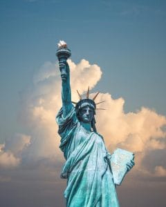Tthe Statue of Libertyhe