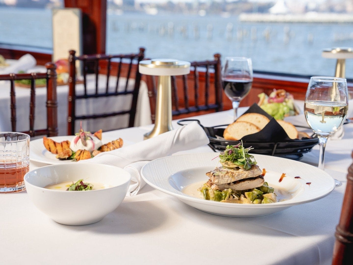 City Cruises NYC – Mother’s Day Brunch Cruise