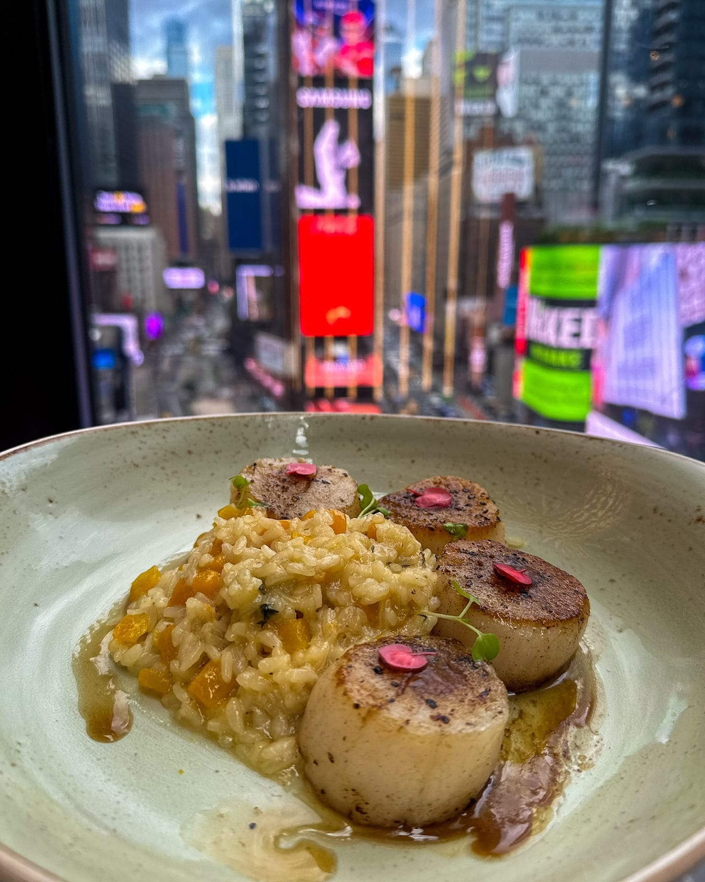 Broadway Lounge – Marriott Marquis