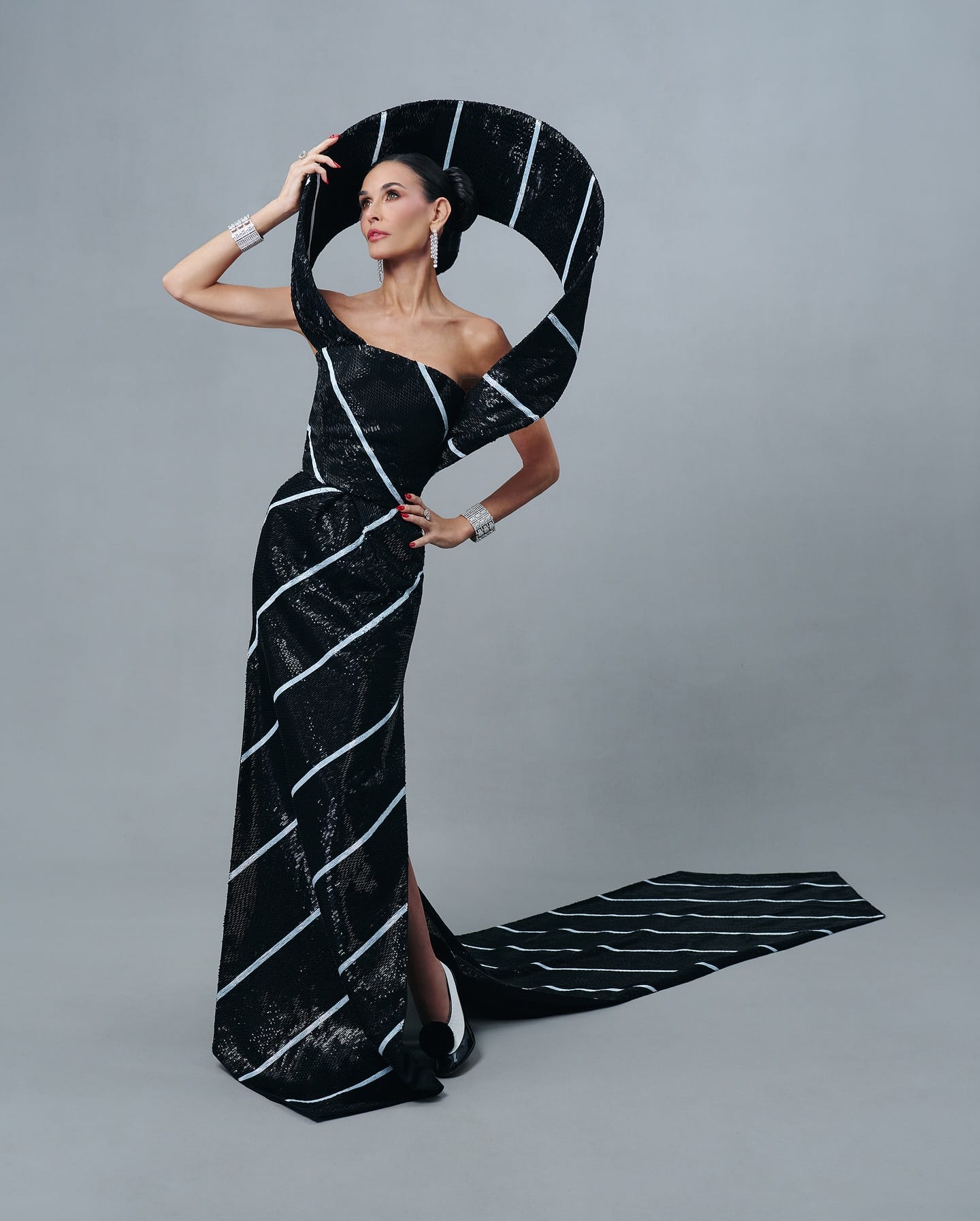 Demi moore met gala outfit