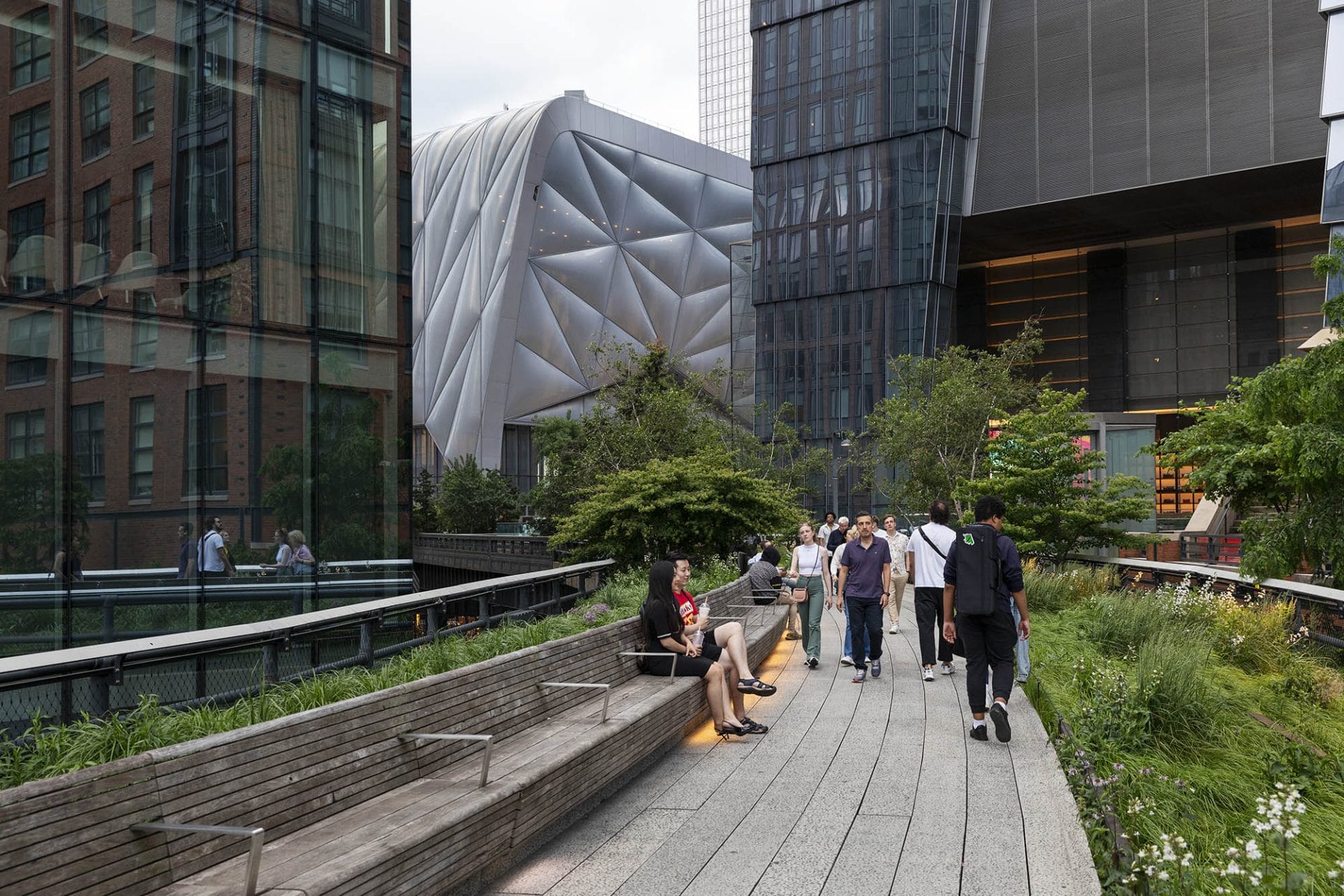 Wide shot of people walking on the High Line