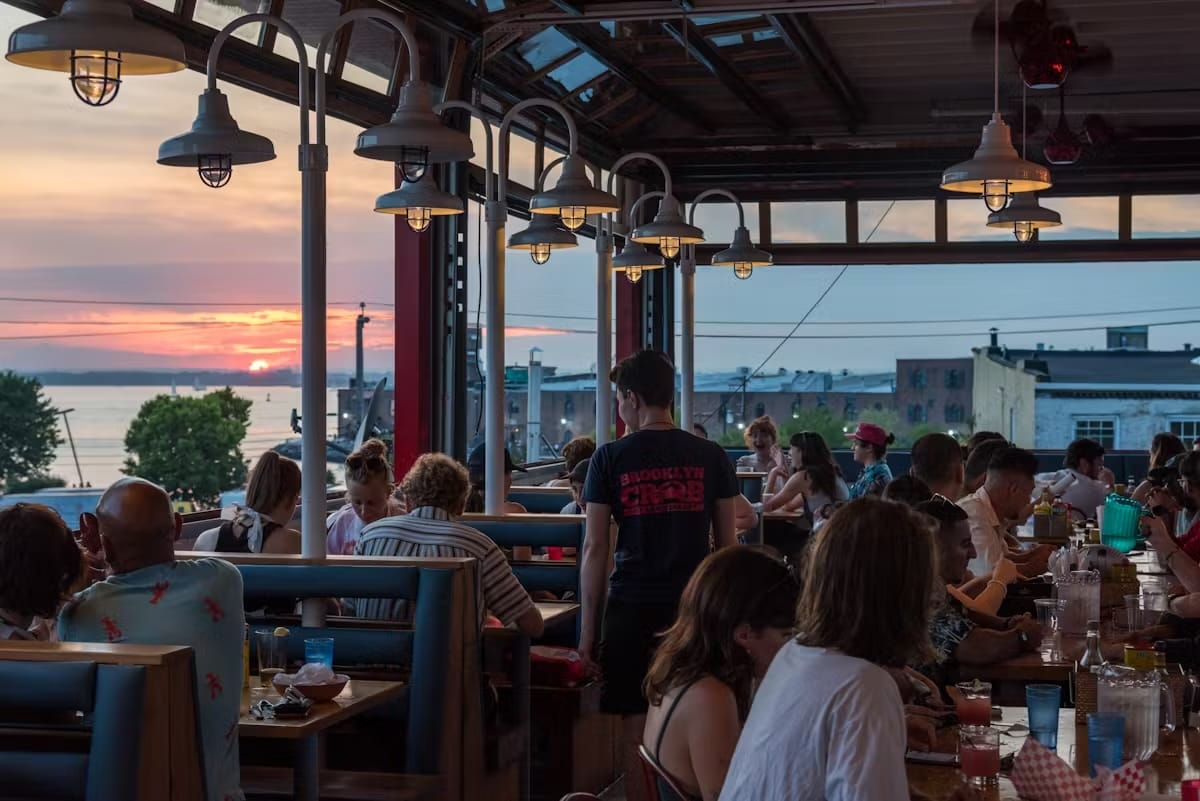 Brooklyn Crab patio facing the water 