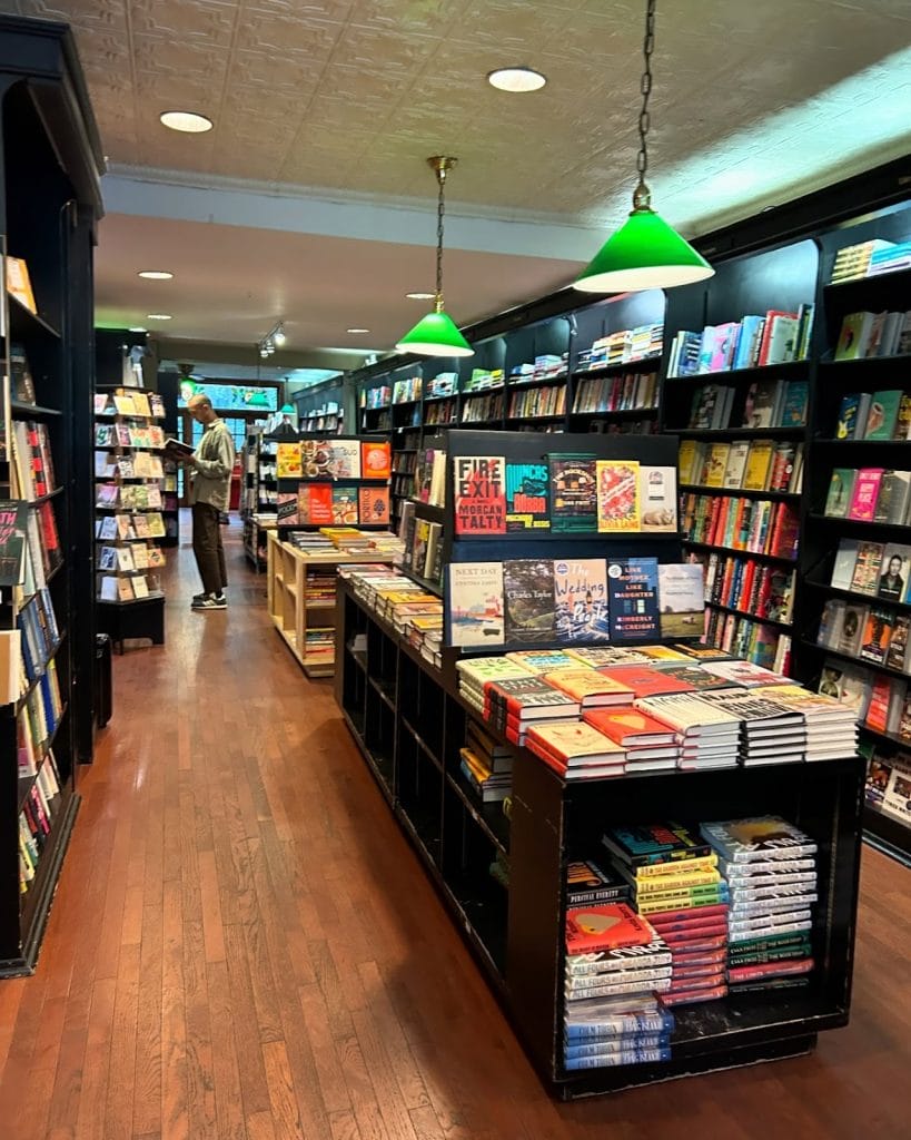 15+ Best Bookstores in NYC That Are Worth the Hype • Over Here New York