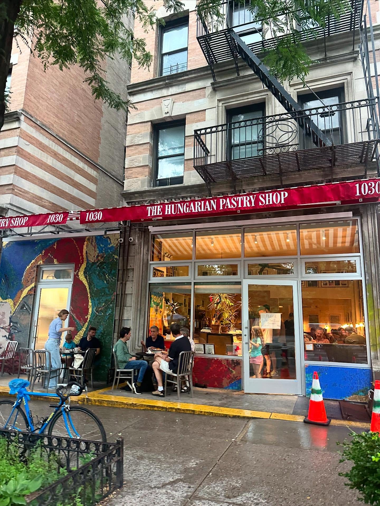 Best cafes with patios in NYC