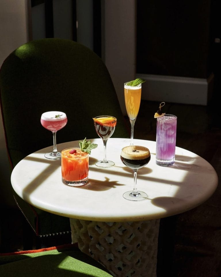15+ Best Hotel Cocktail Bars in NYC for a Fancy Night Out (2025)