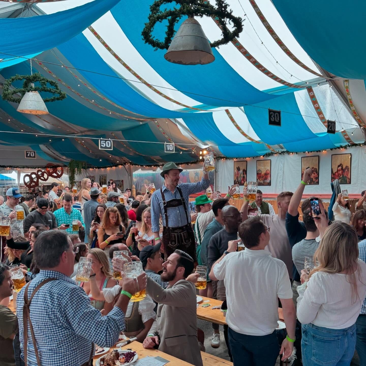 Zum Schneider Oktoberfest