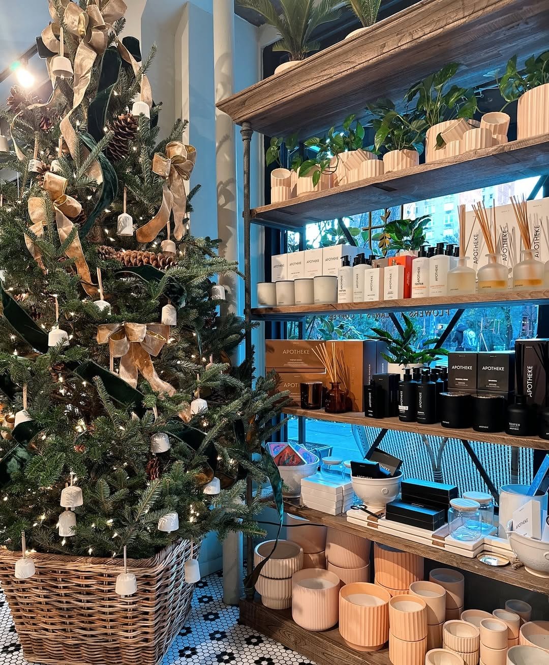 Christmas tree delivery NYC