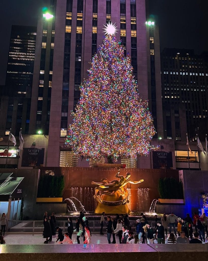 Best Christmas Lights in NYC